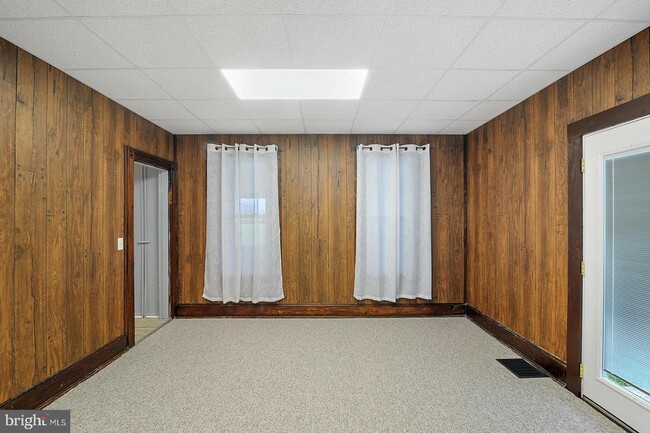 Foto del edificio - 1579 Fast Landing Rd