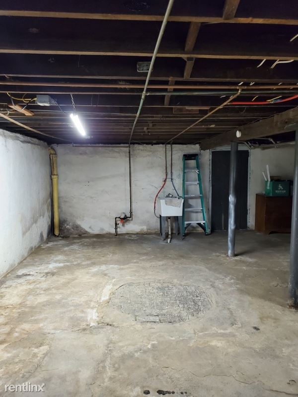 Foto del edificio - 3 br, 1 bath House - 2628 W Chestnut Ave