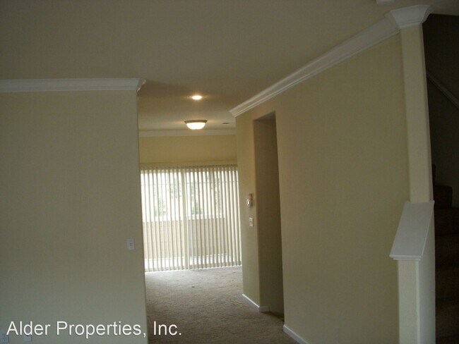 Building Photo - 3 br, 2.5 bath House - 4249 Amber Marie Lane