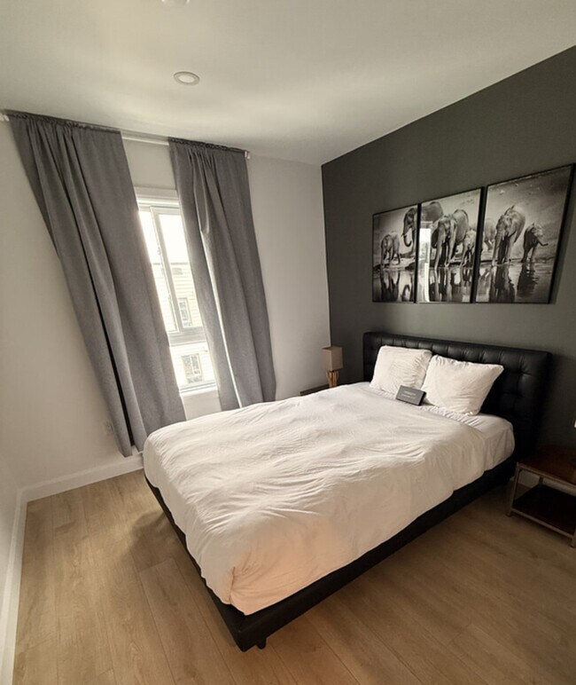 Photo du bâtiment - 2947F Rue du Grand Voyer