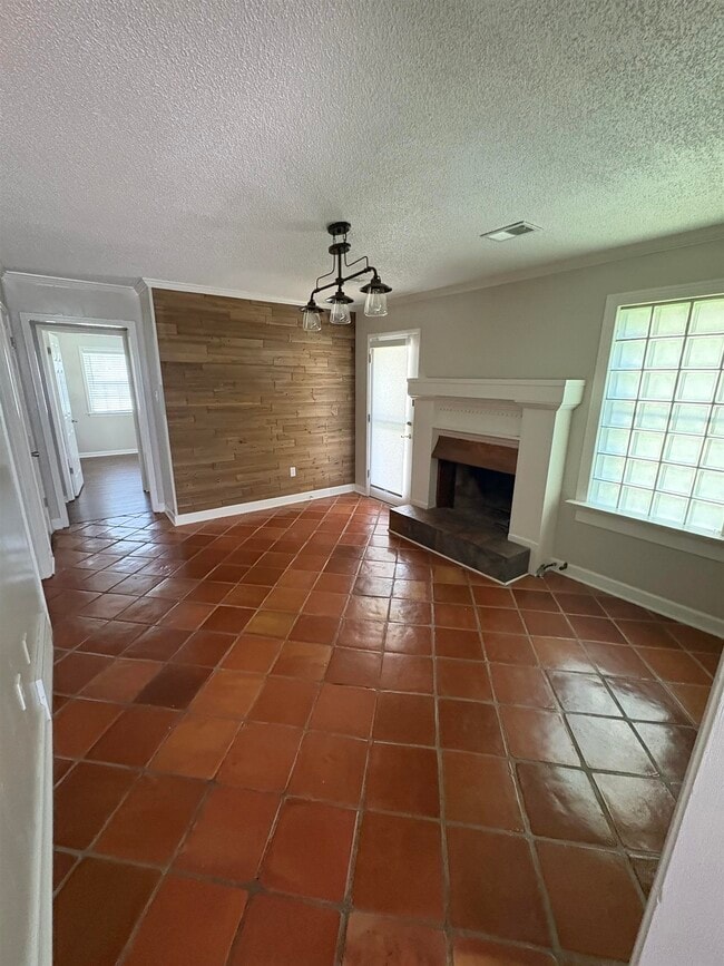 Building Photo - 1150 Tararidge Dr