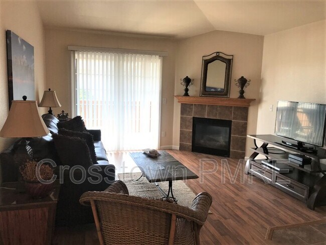 Foto del edificio - 138 Beacon Way