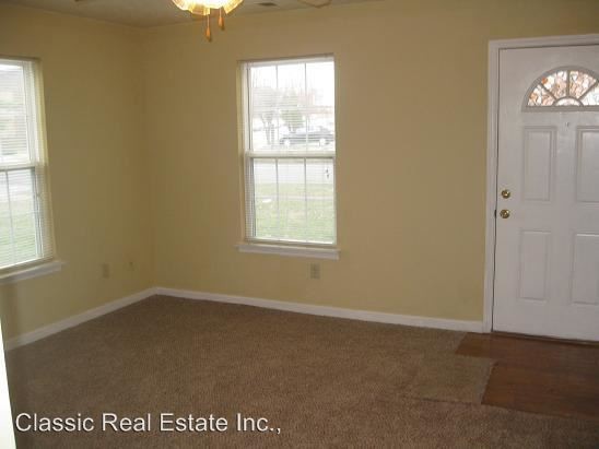 Building Photo - 3 br, 1.5 bath House - 1199 Winburn Drive