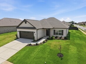 Building Photo - 112 Missouri Dr
