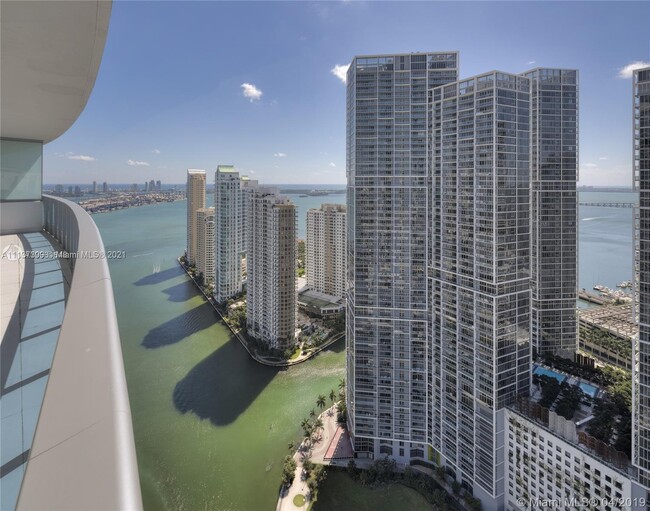 Foto del edificio - 200 Biscayne Blvd Way