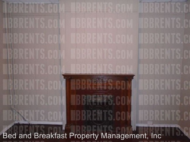 Building Photo - 3 br, 1.5 bath House - 1698 Sherman Avenue,