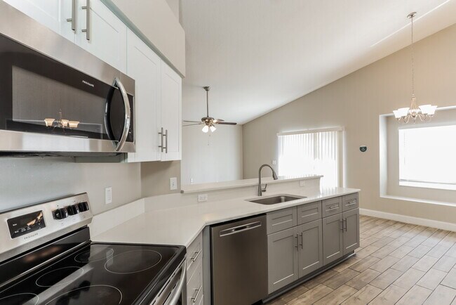 Foto del edificio - 22726 Sills Loop