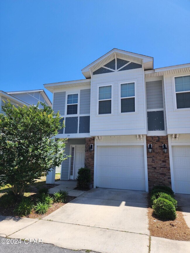 Building Photo - 109 Fossil Falls Ln
