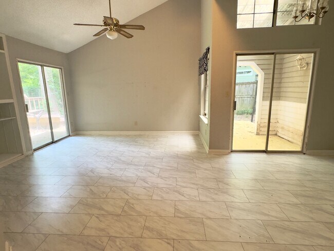 Building Photo - 3607 McCuiston Rd