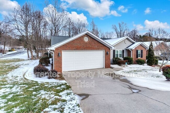 Building Photo - 1 Brandywine Cir