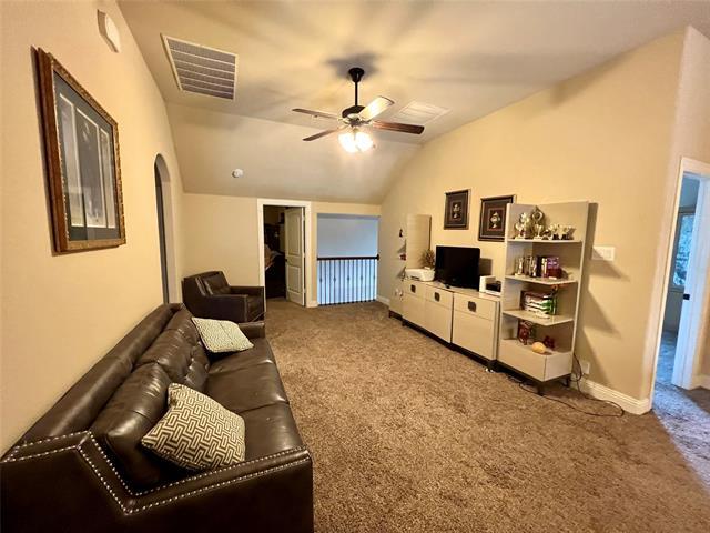 Building Photo - 10605 Lariat Trail Dr