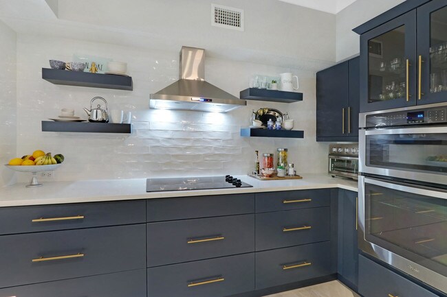 Foto del edificio - 360 Crestwood Cir
