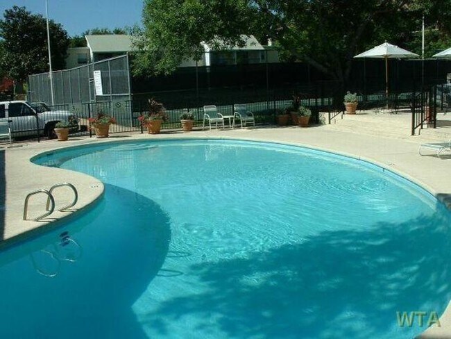 Foto del edificio - 2 bedroom in AUSTIN TX 78704