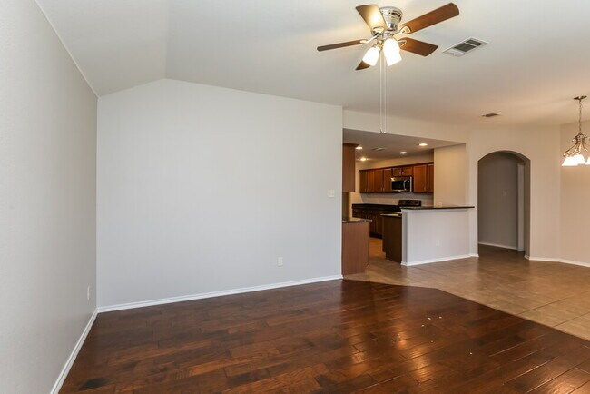 Foto del edificio - 2116 Meadow View Dr