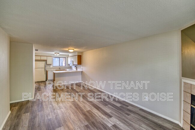 Foto del edificio - 3020 S Windstream Ln