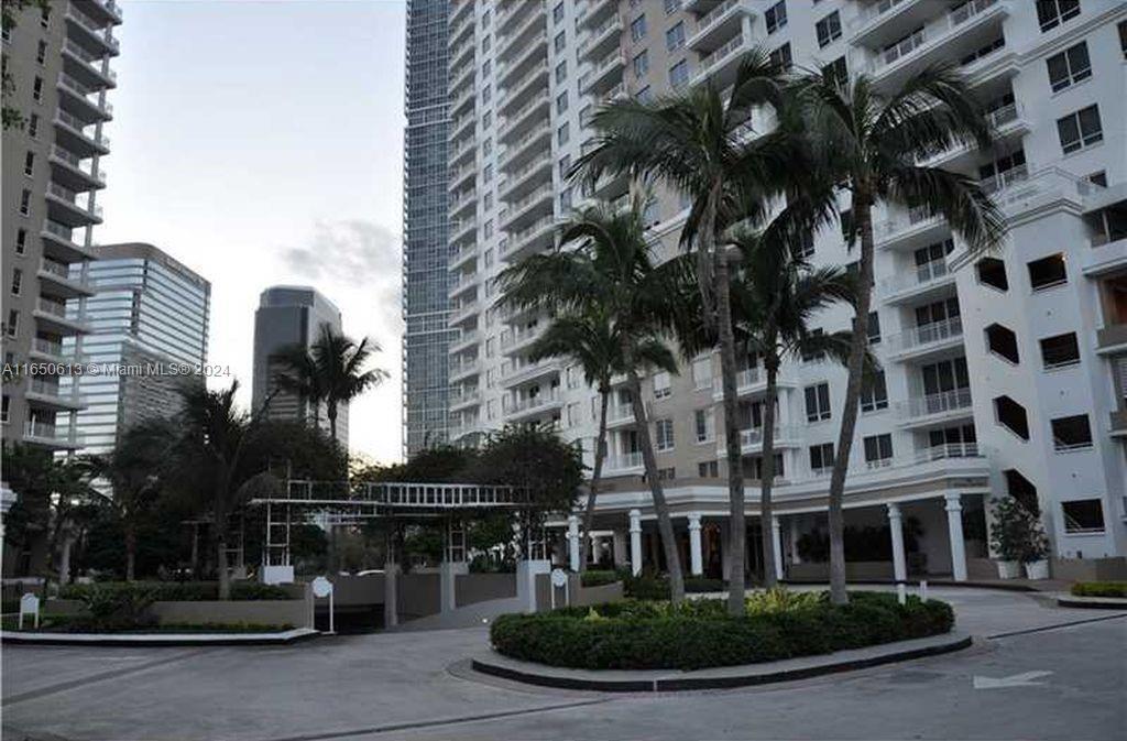 Primary Photo - 801 Brickell Key Blvd