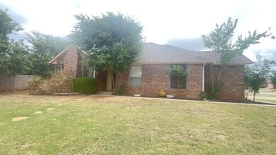 Building Photo - 1337 NW 138th St