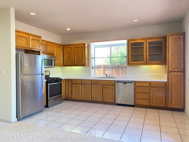 Foto del edificio - 4 br, 3 bath House - 34304 Tan Bark Drive