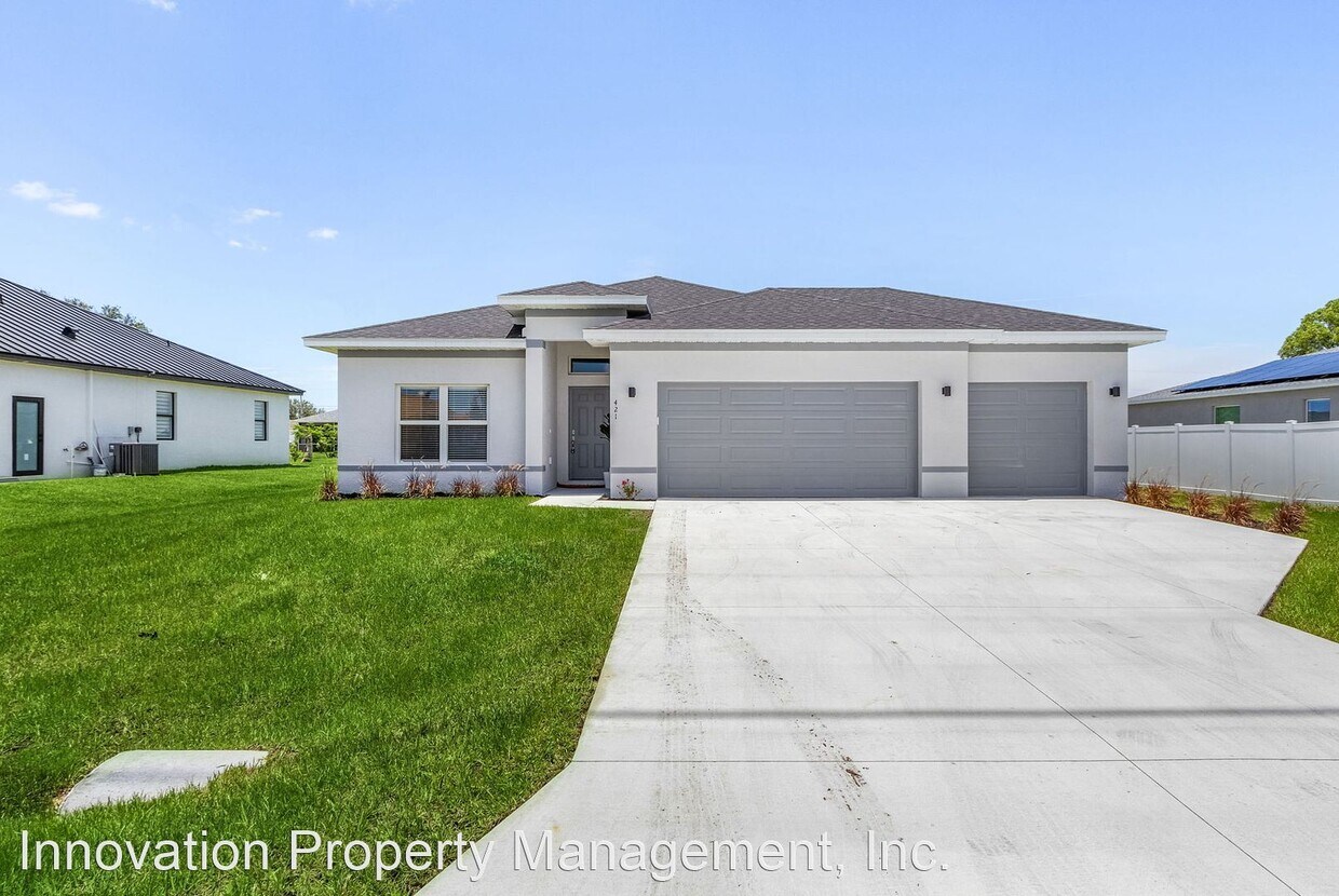 Foto principal - 4 br, 2 bath House - 120 NE 8th Street