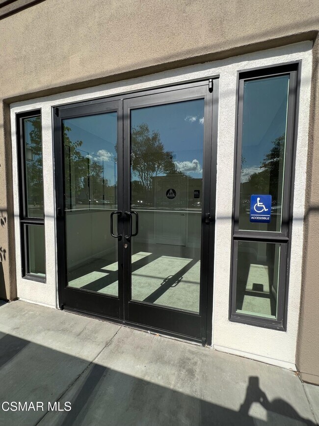 Foto del edificio - 3005 Cochran St