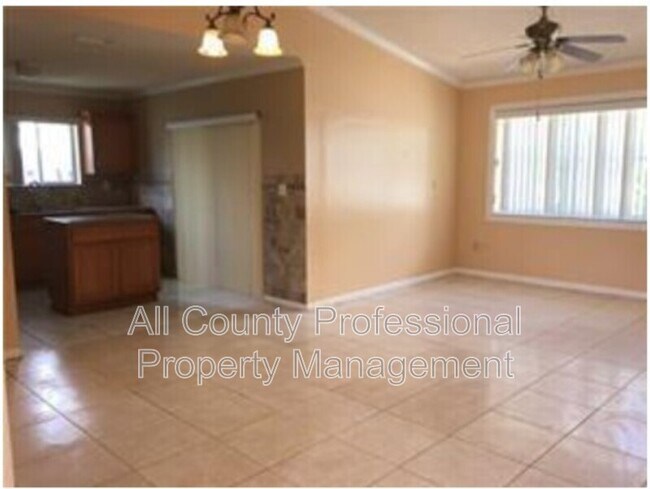 Building Photo - 3701 NW 79th Way