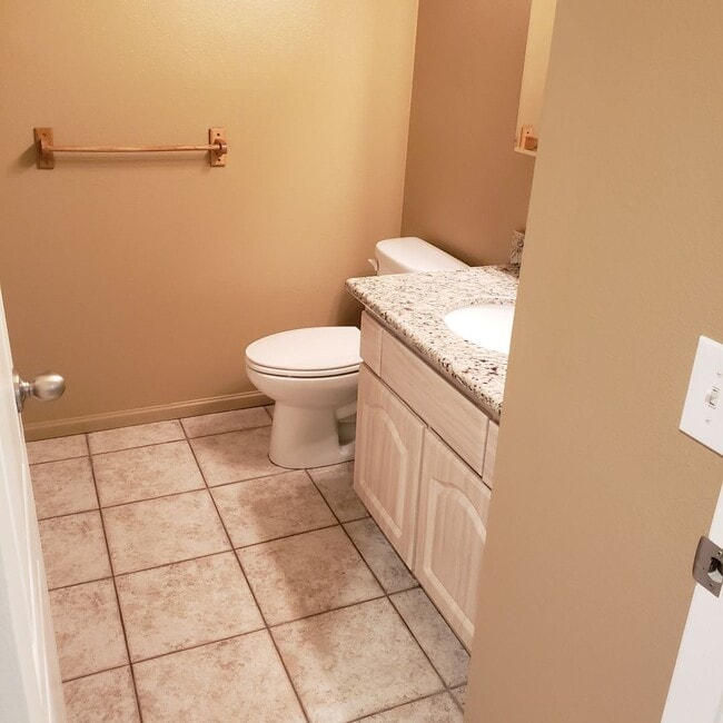 Building Photo - 5939 Petite Ct