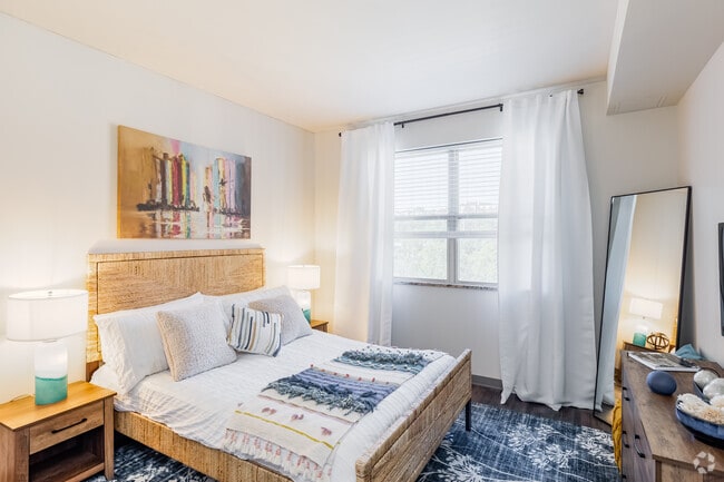 1BR, 1BA - 709SF - Sperry - Bedroom - The Yards at 3 Crossings