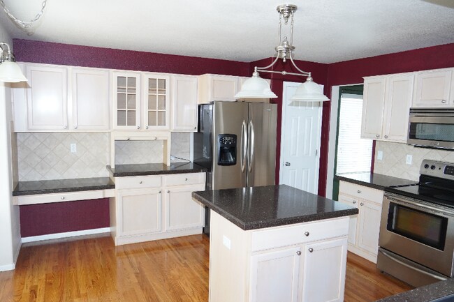 Building Photo - 5445 War Paint Pl