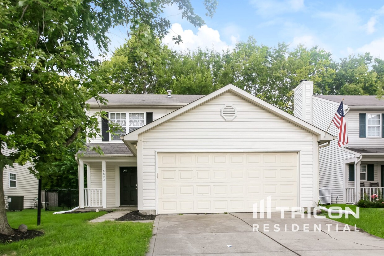 Foto principal - 6052 Draycott Drive Indianapolis IN