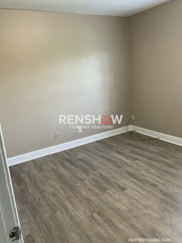 Building Photo - 1401 Meeks St