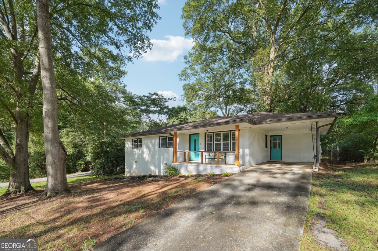 Primary Photo - 3675 Debbie Ln