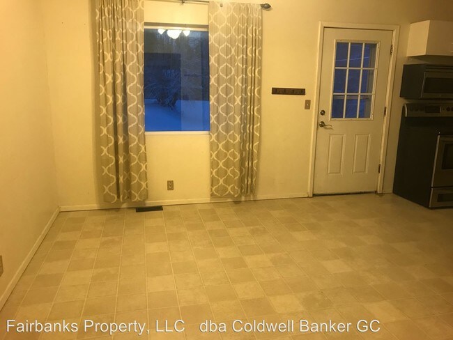 Foto del edificio - 3 br, 2 bath House - 3011 VFW Street