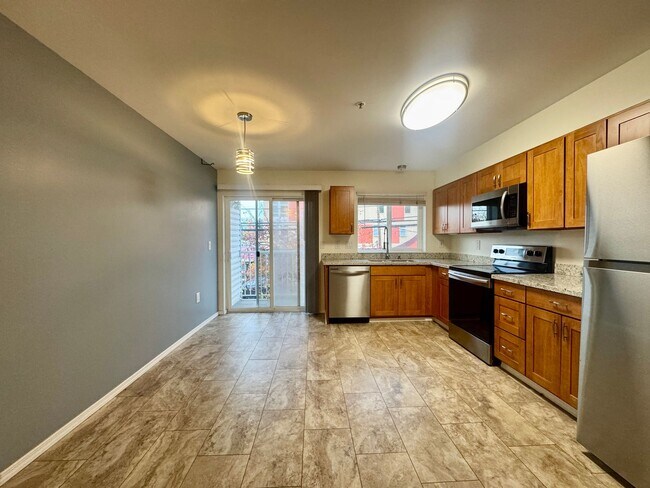 Foto del edificio - 2 Bed Apartment w/ Balcony in Seattle!