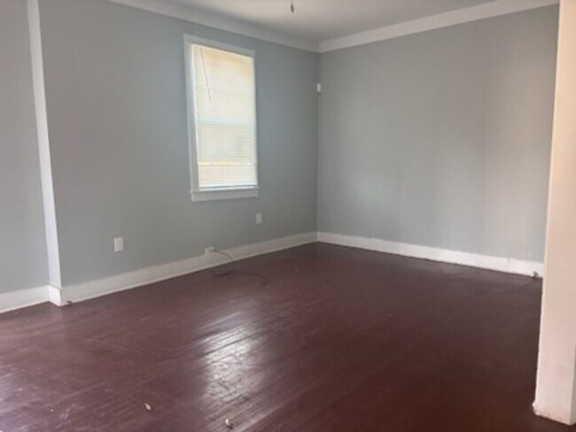 Foto del edificio - 131 Grandview Cir