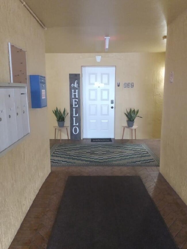Foto del edificio - 32 NE 22nd Ave