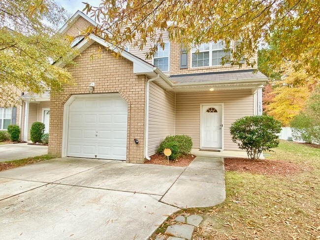 Building Photo - Colonial Crossing Home!