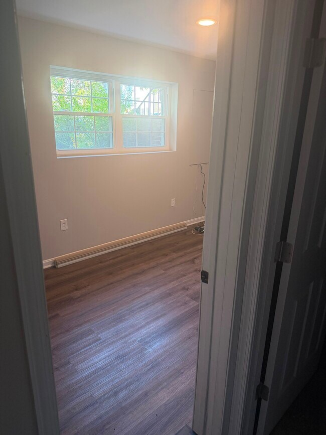 Foto del edificio - 2836 Aspen Hill Rd