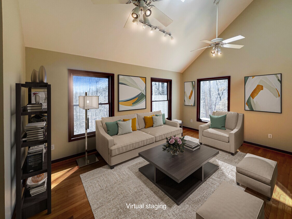 Foto principal - 5475 Jamestown Ct