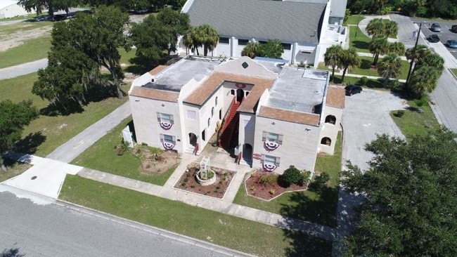Building Photo - 241 East Seminole Ave