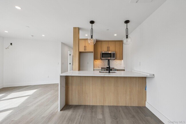Foto del edificio - 325 Manville Rd
