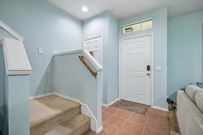 Foto del edificio - 2209 Stonepark Pl