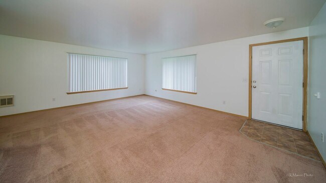 Foto del edificio - 8125 325th Pl NW