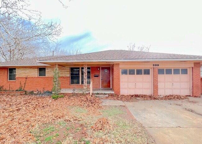Building Photo - Charming Home Near 15th & Boulevard