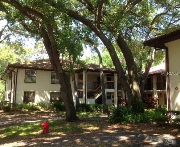 Edificio 27 - 2711 Hammock Ct