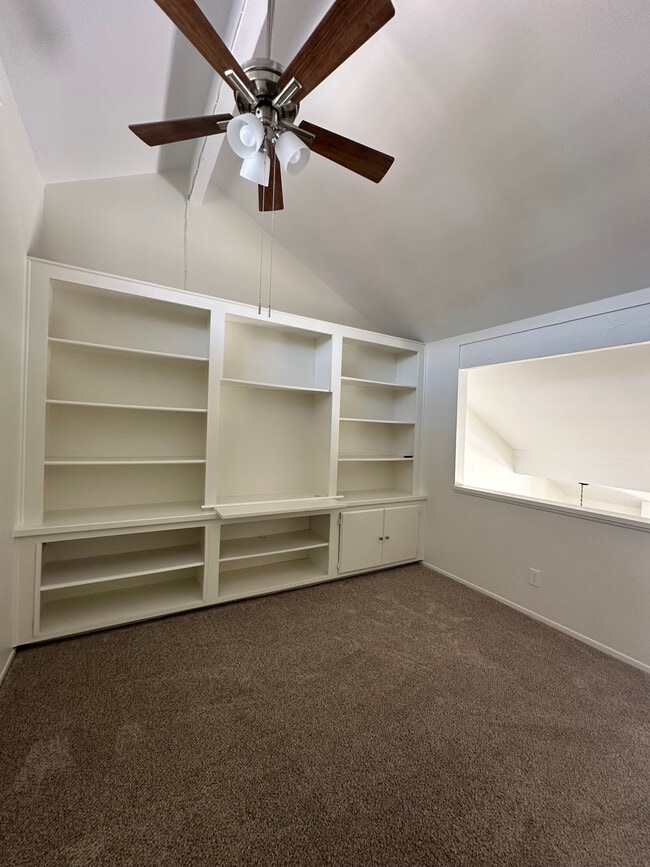 Building Photo - 26864 Claudette St