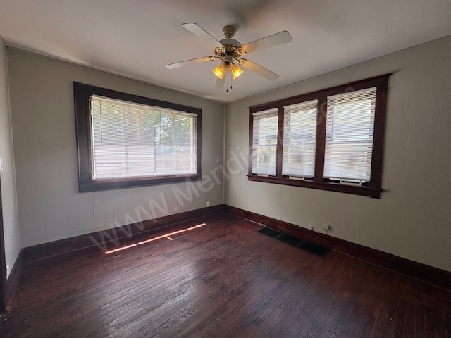 Building Photo - 1233 W Wildwood Ave
