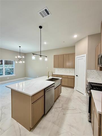 Building Photo - 2382 Usman Dr