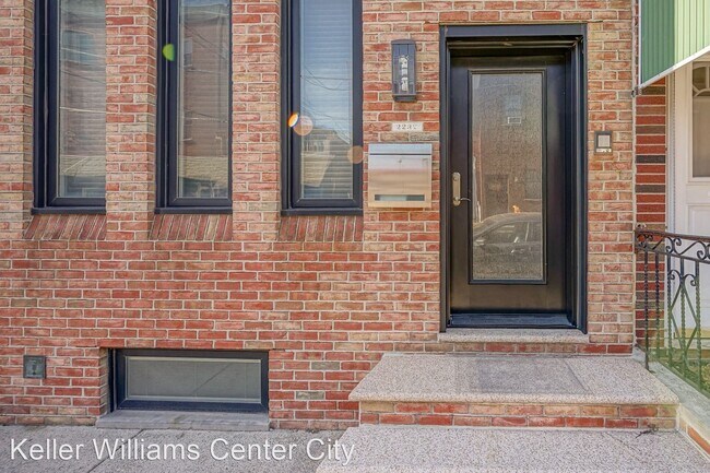 Foto del edificio - 2 br, 2.5 bath House - 2232 S. Juniper St