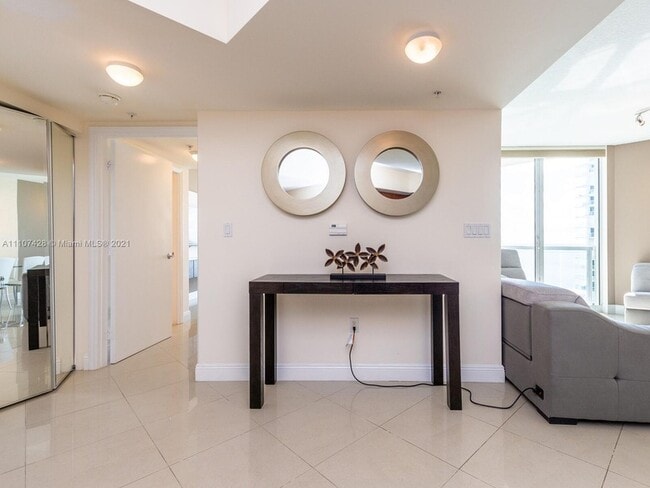 Photo - 16699 Collins Ave Apartment