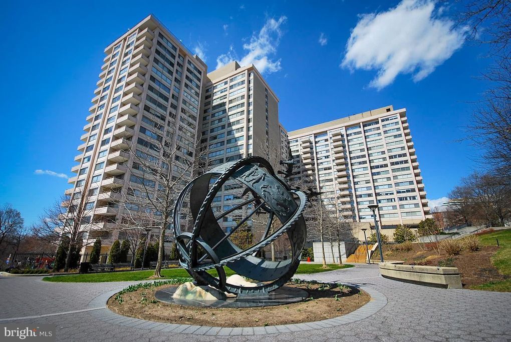 4515 Willard Ave Unit 1505, Chevy Chase, MD 20815 Condo for Rent in